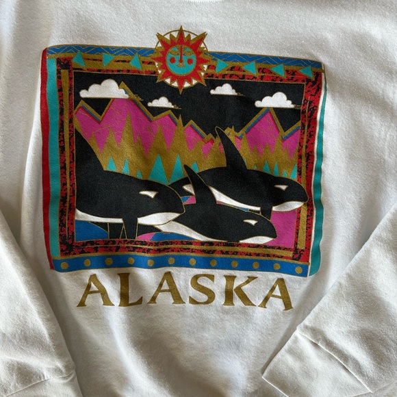 VINTAGE ALASKA CREWNECK SWEATER - Picture 2 of 3